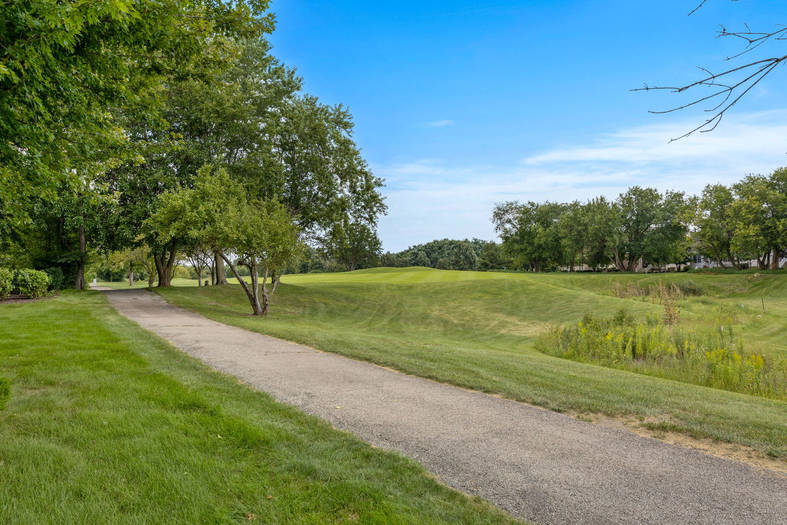 39W197 Acres Place