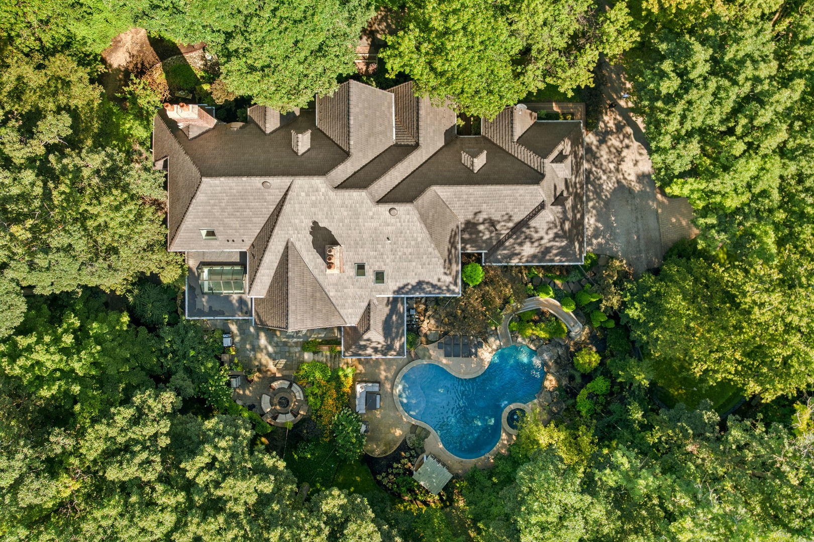 2901 Glenbriar Drive