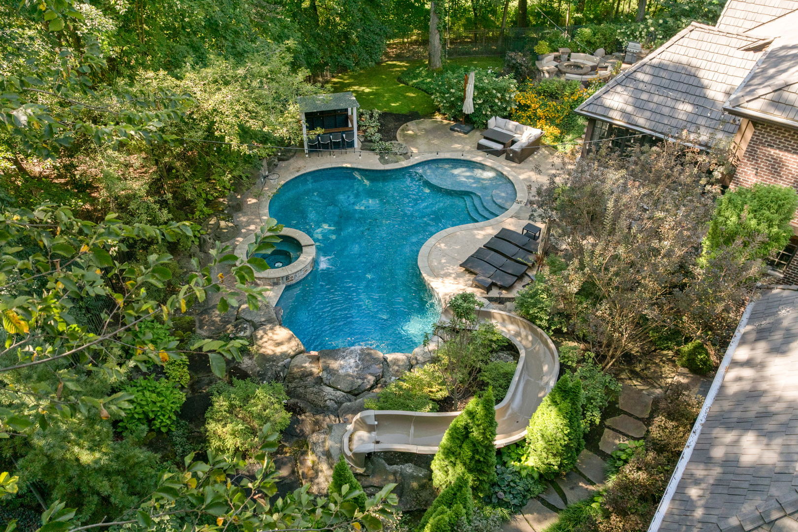 2901 Glenbriar Drive
