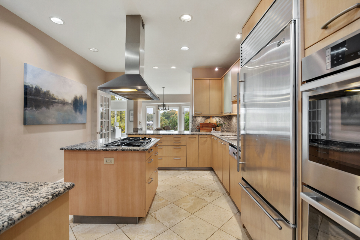 1240 Willowgate Lane