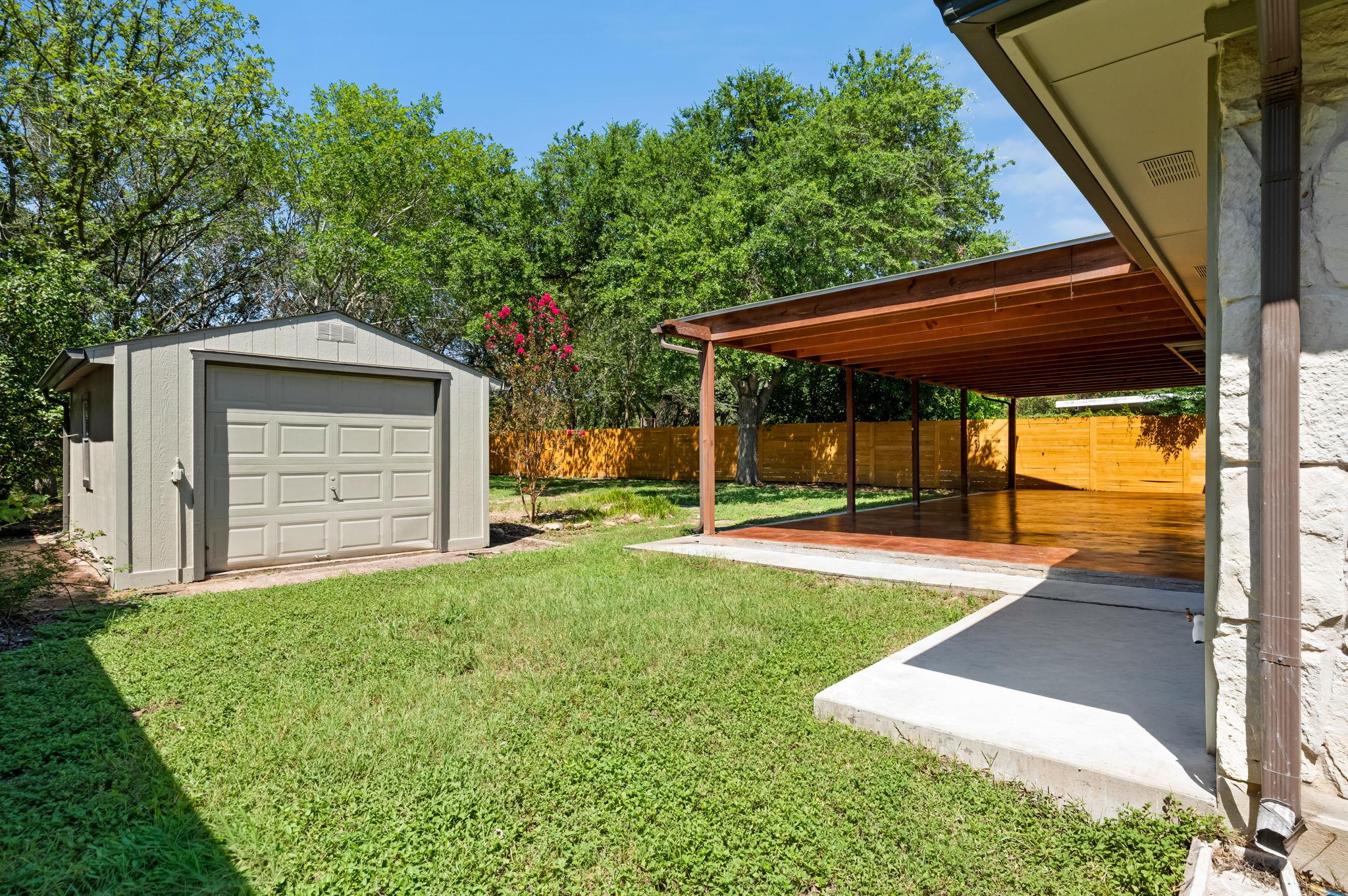 509 Kingfisher Creek DR