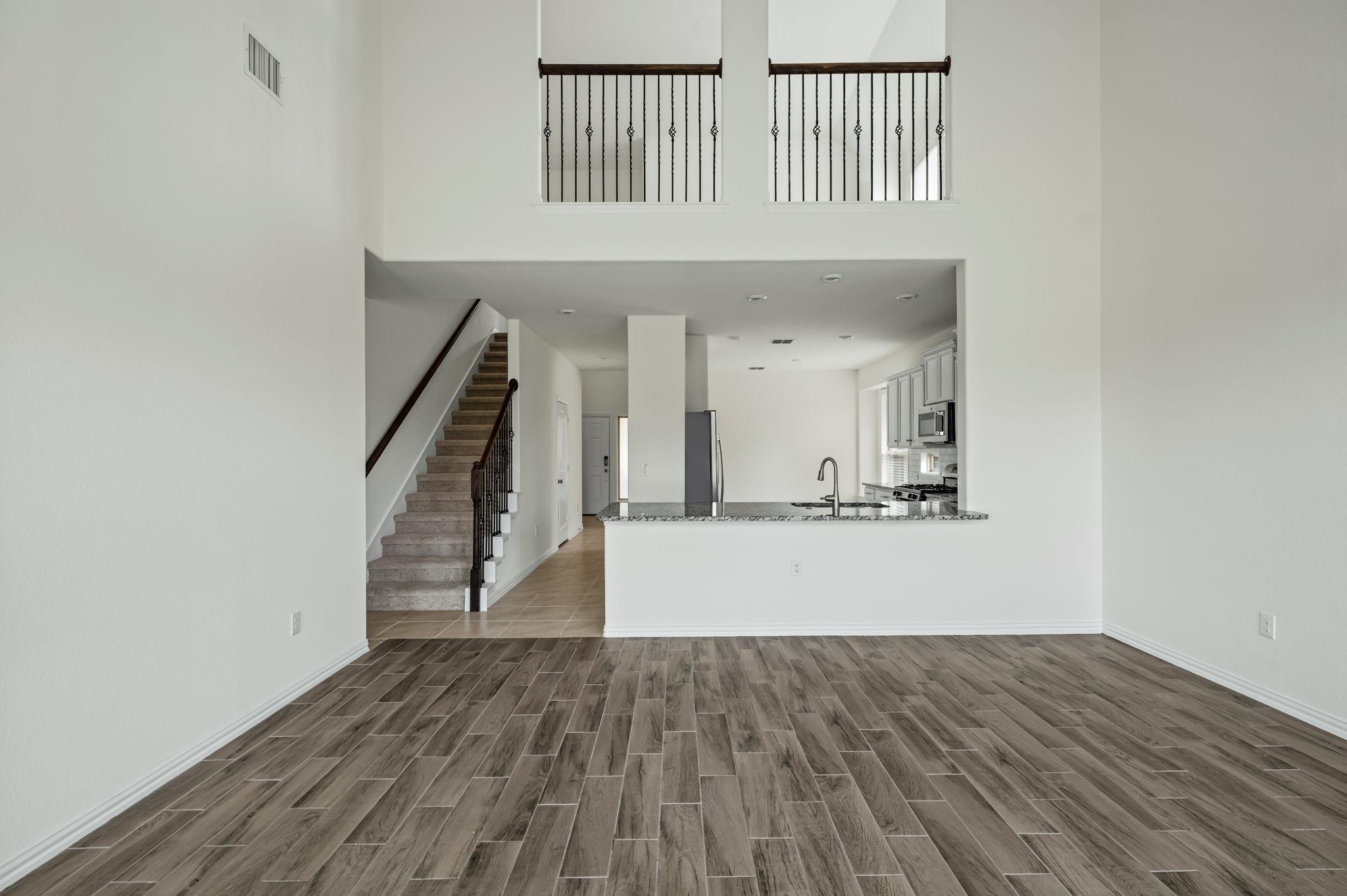 12206 Toluca DR