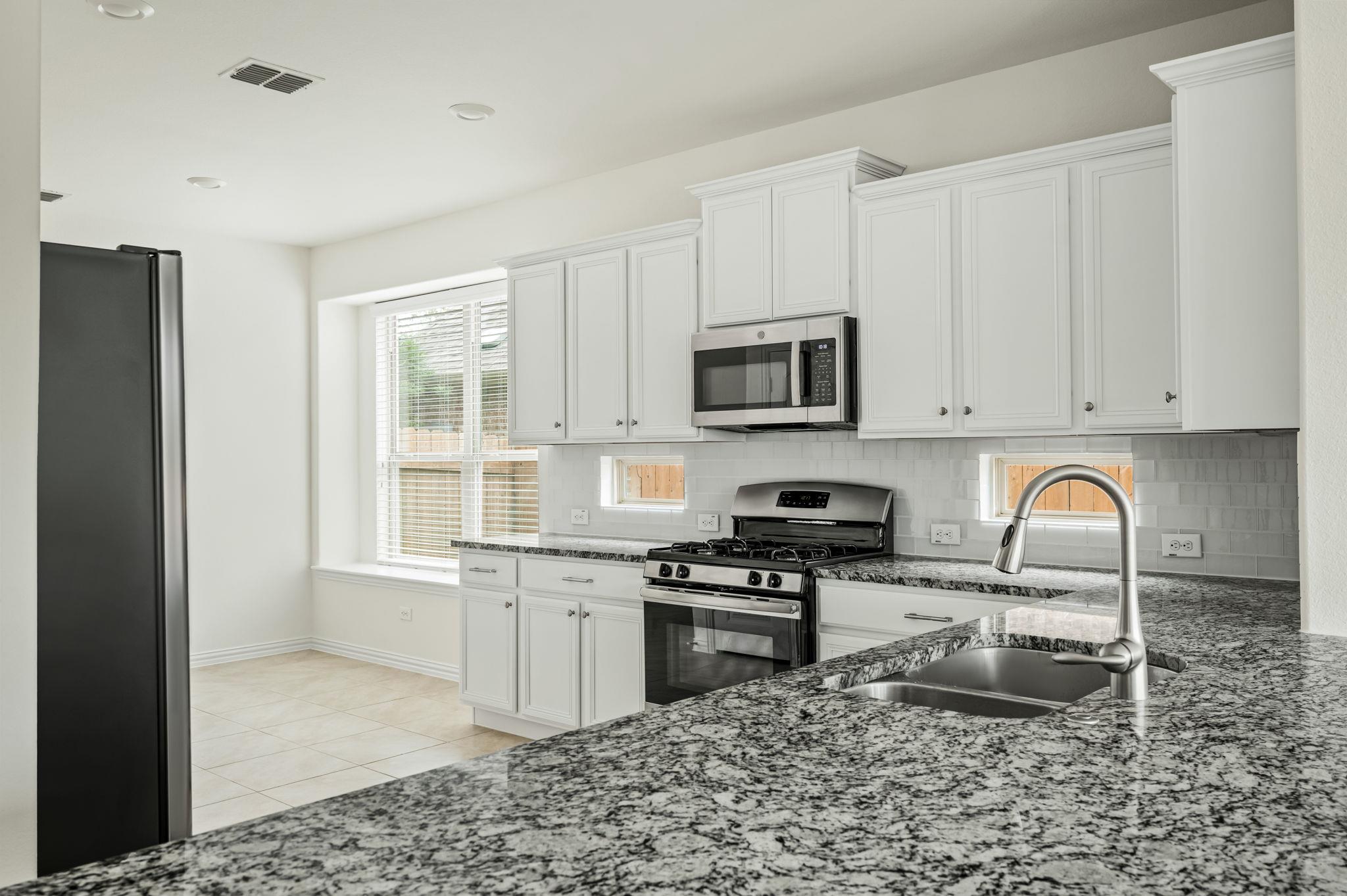 12206 Toluca DR