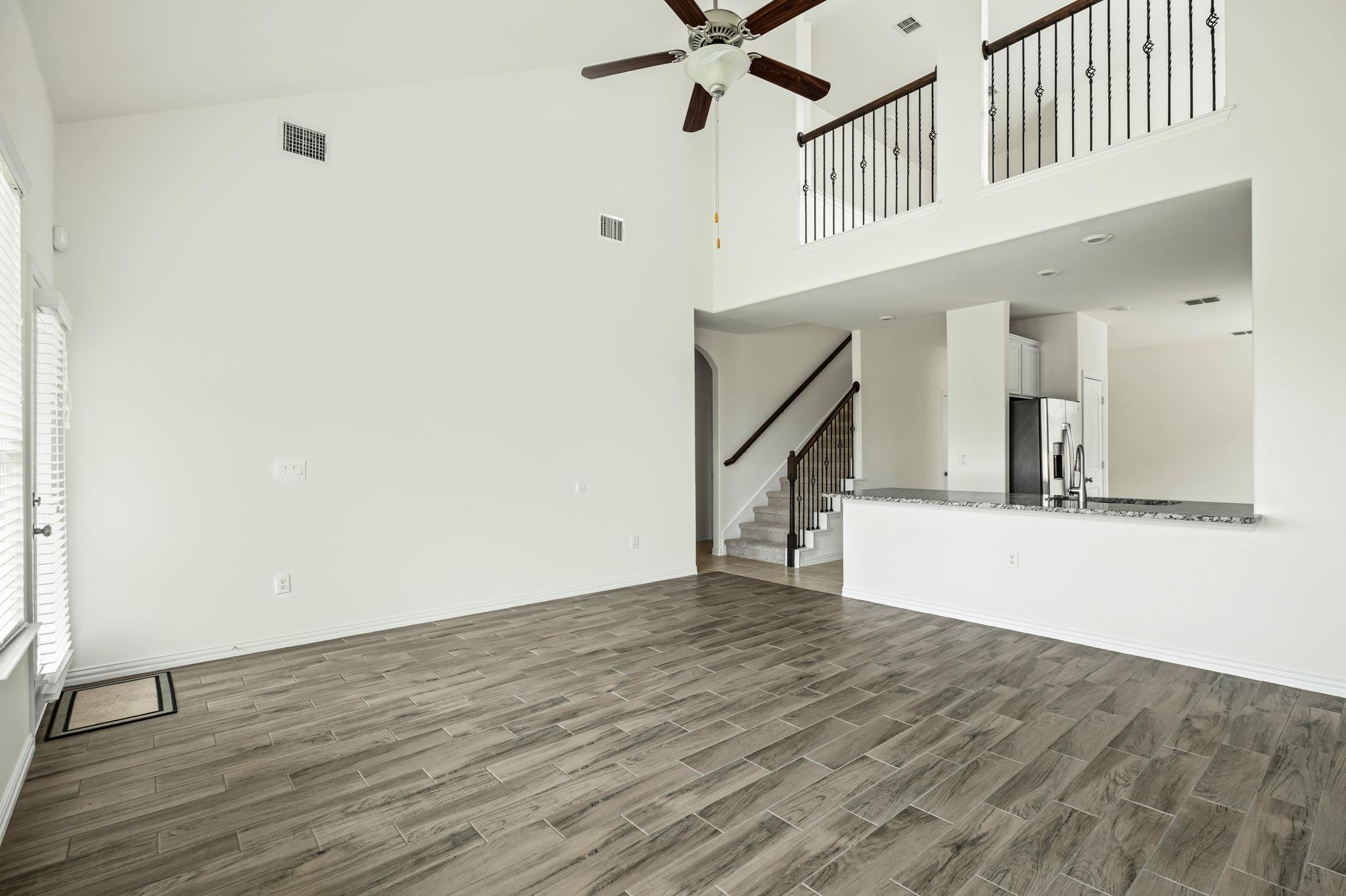 12206 Toluca DR