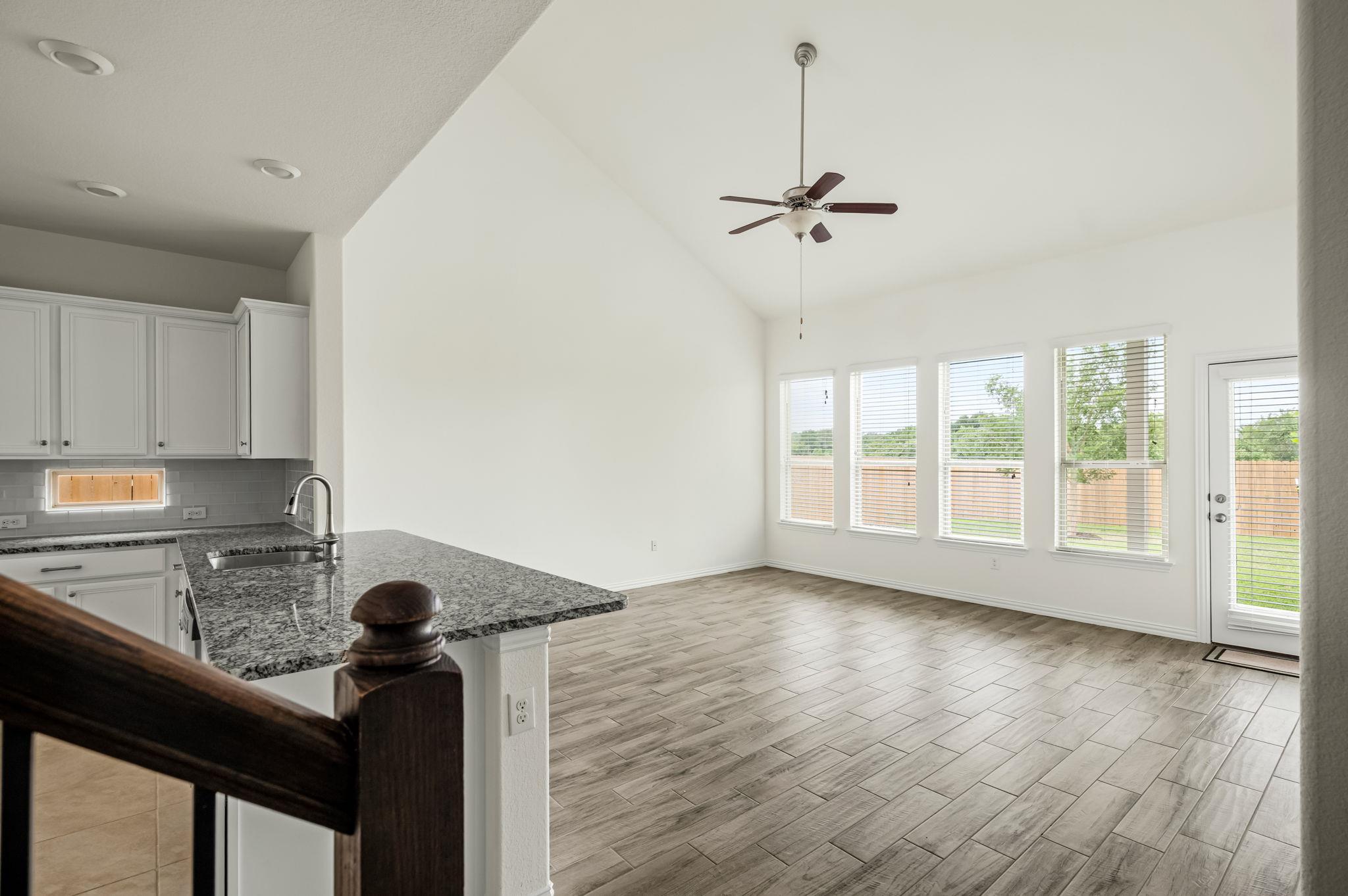12206 Toluca DR
