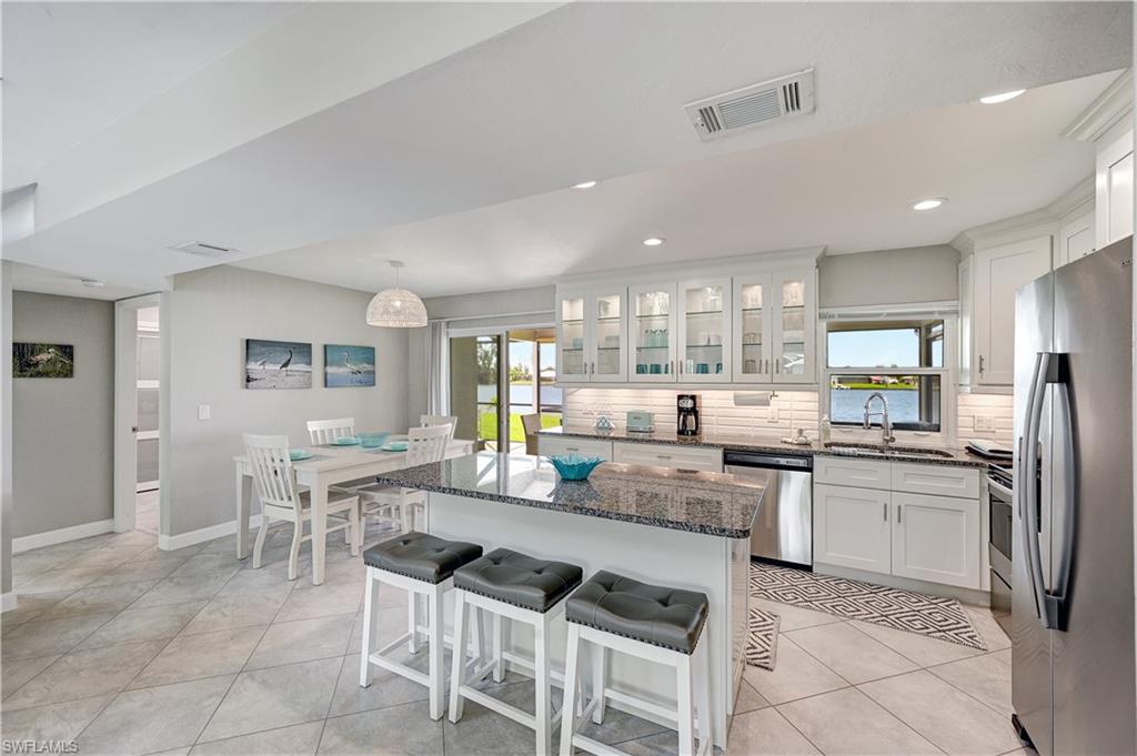 1210 SW 4th CT