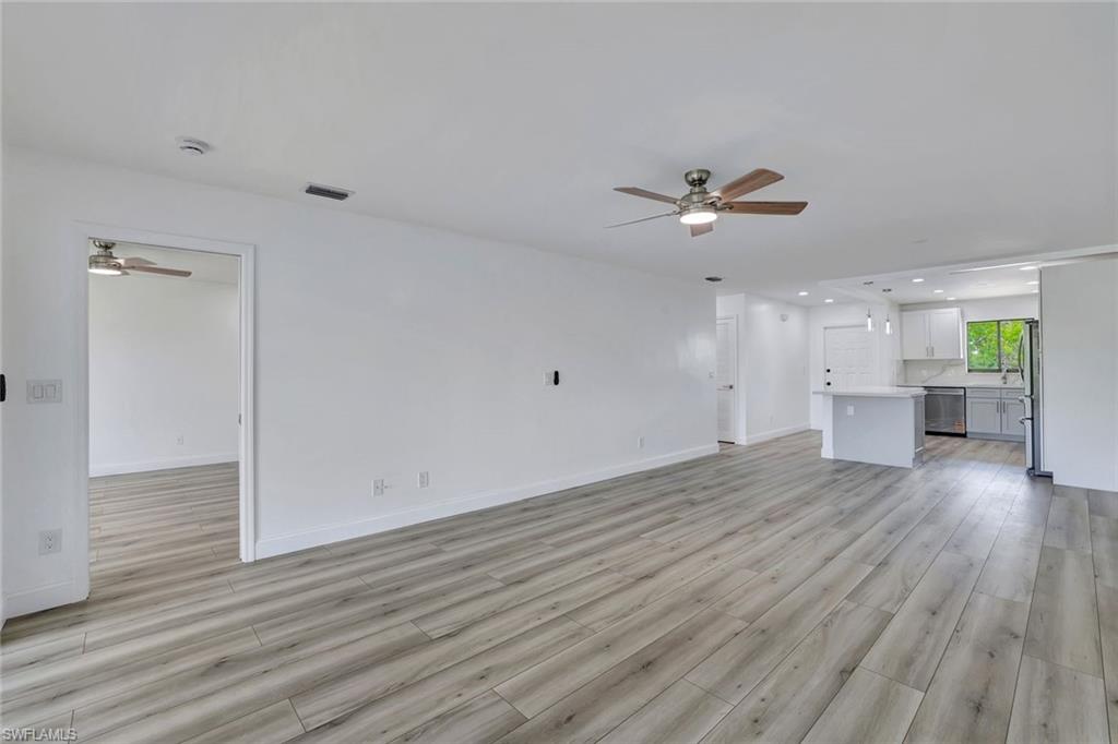175 Cypress WAY E # B205