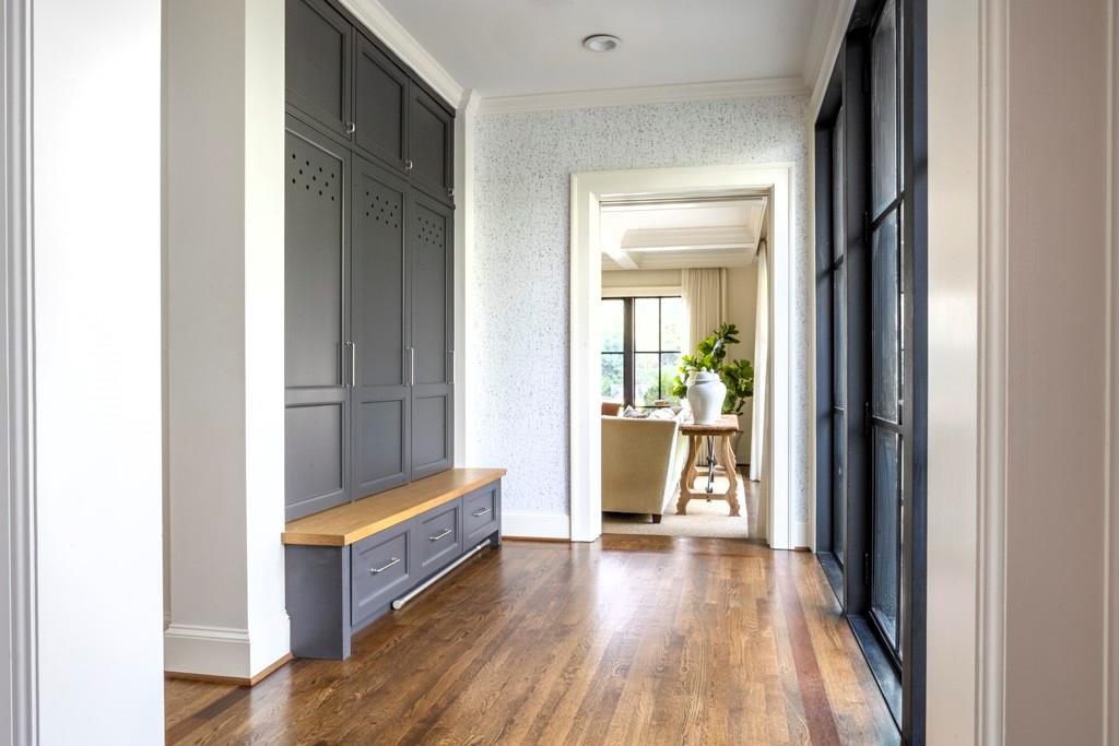 1061 Stovall Boulevard NE