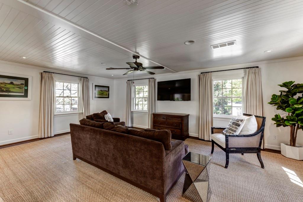 1061 Stovall Boulevard NE