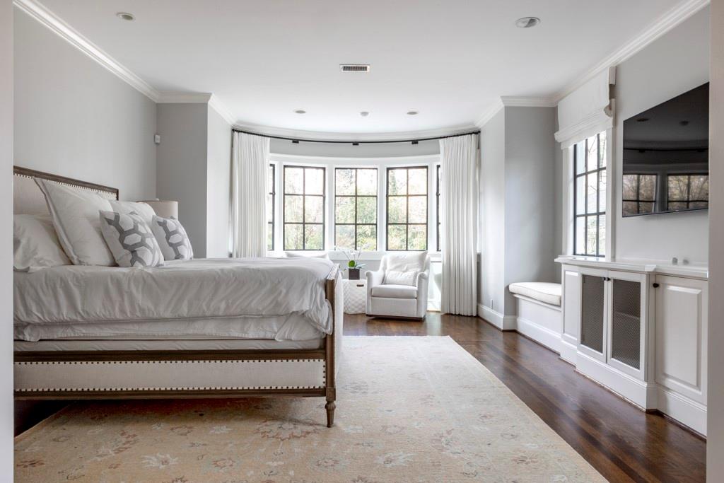 1061 Stovall Boulevard NE