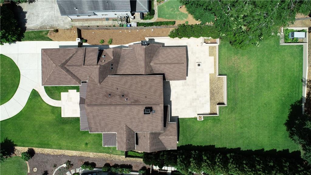 106 Interlochen Drive NE