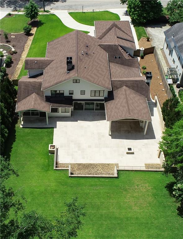 106 Interlochen Drive NE