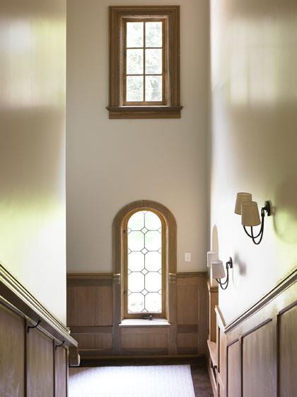 4262 E Brookhaven Drive NE