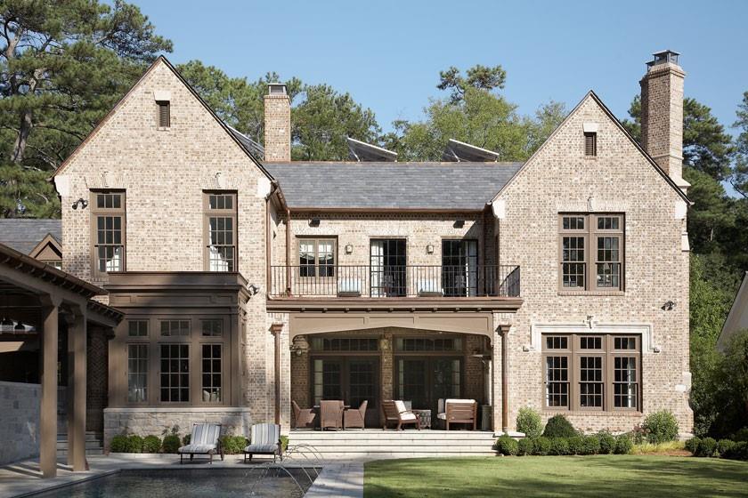 4262 E Brookhaven Drive NE