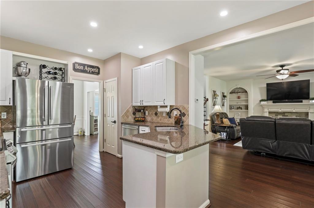 3220 Brierfield Road