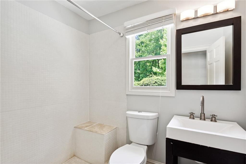 1532 Huntingdon Trail