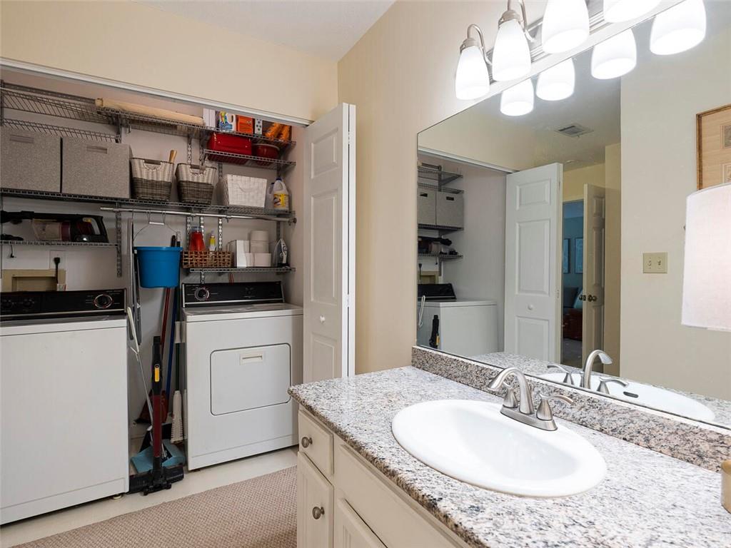 25211 Plantation Drive NE Unit 211