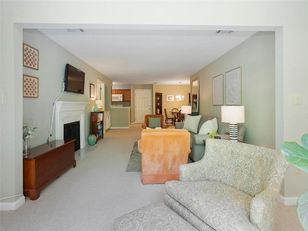 25211 Plantation Drive NE Unit 211