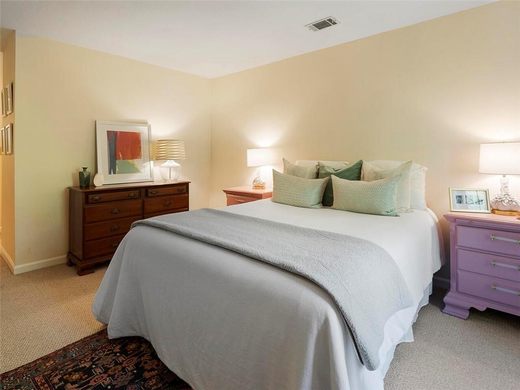 25211 Plantation Drive NE Unit 211