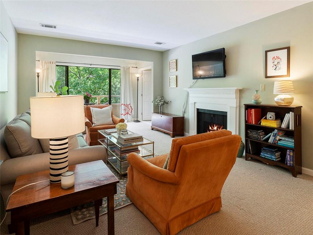 25211 Plantation Drive NE Unit 211