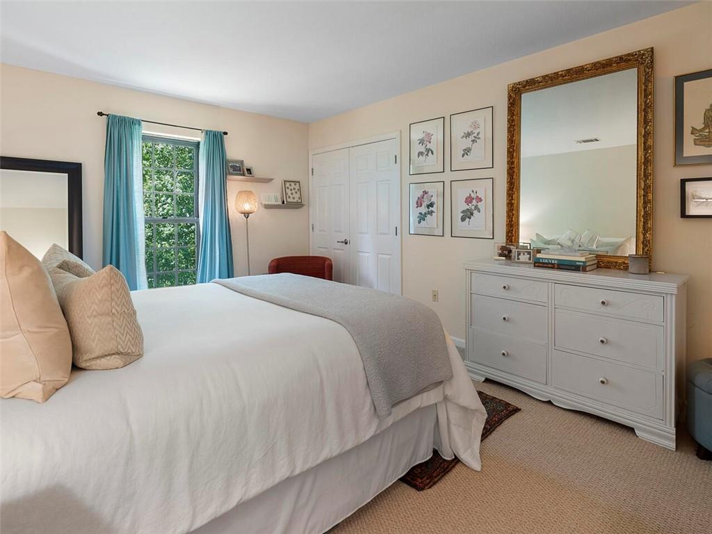 25211 Plantation Drive NE Unit 211