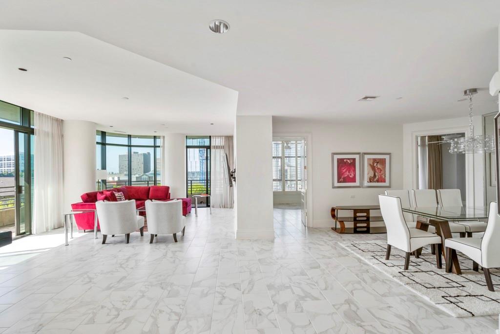 750 Park Avenue NE Unit 9S