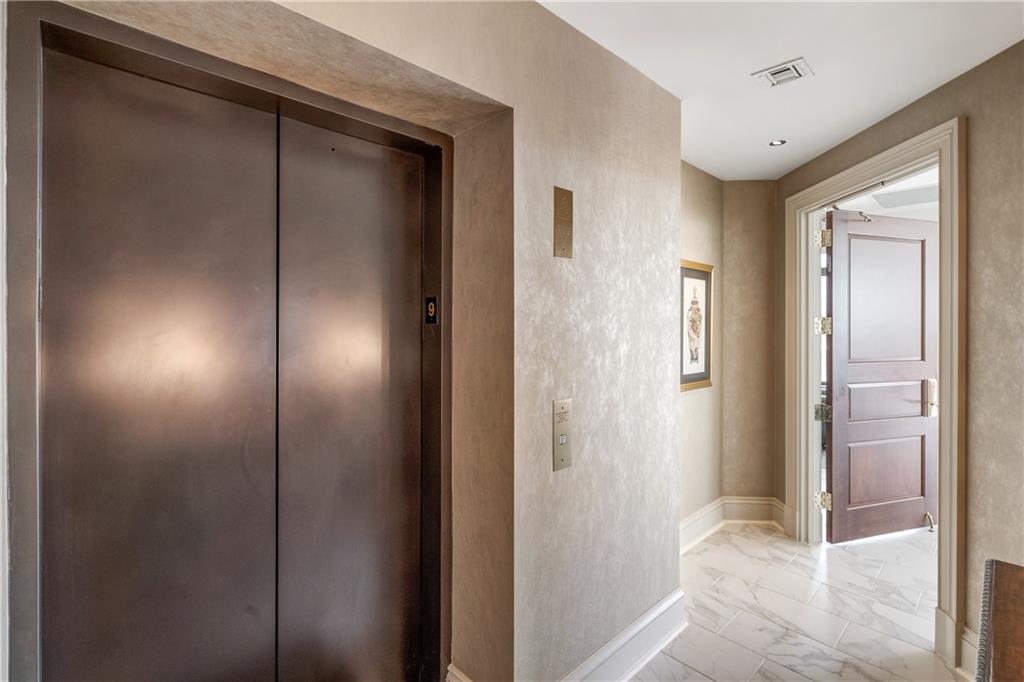 750 Park Avenue NE Unit 9S