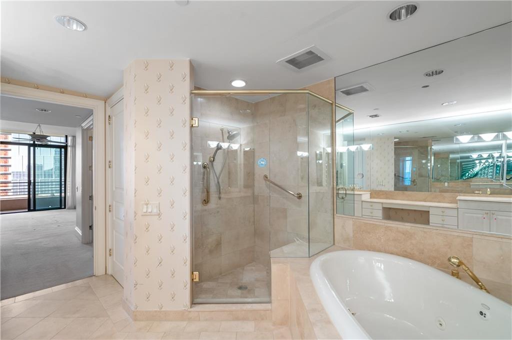 750 Park Avenue NE Unit 9S