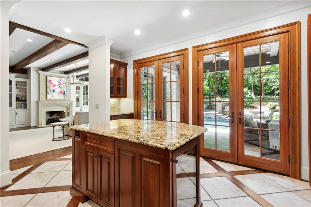 1193 Bellaire Drive NE