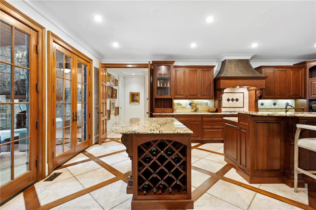 1193 Bellaire Drive NE