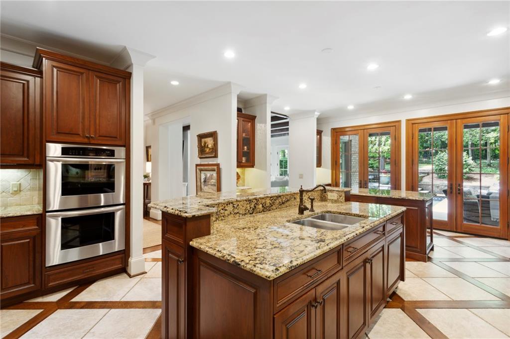 1193 Bellaire Drive NE