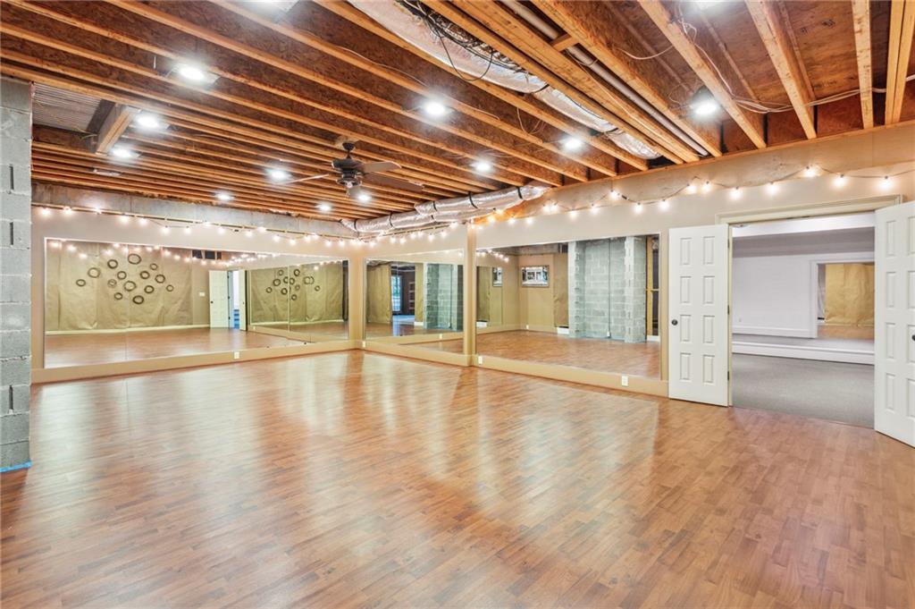 1193 Bellaire Drive NE