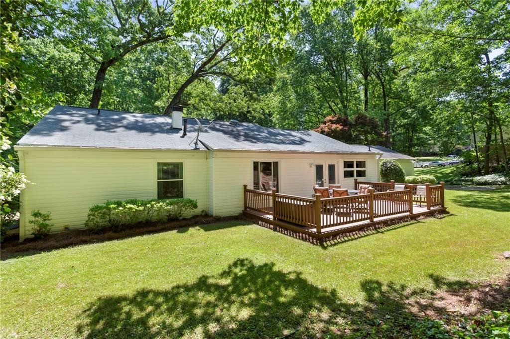392 Huntsman Way SE
