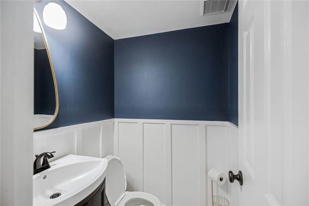 136 Peachtree Memorial Drive NW Unit IH3