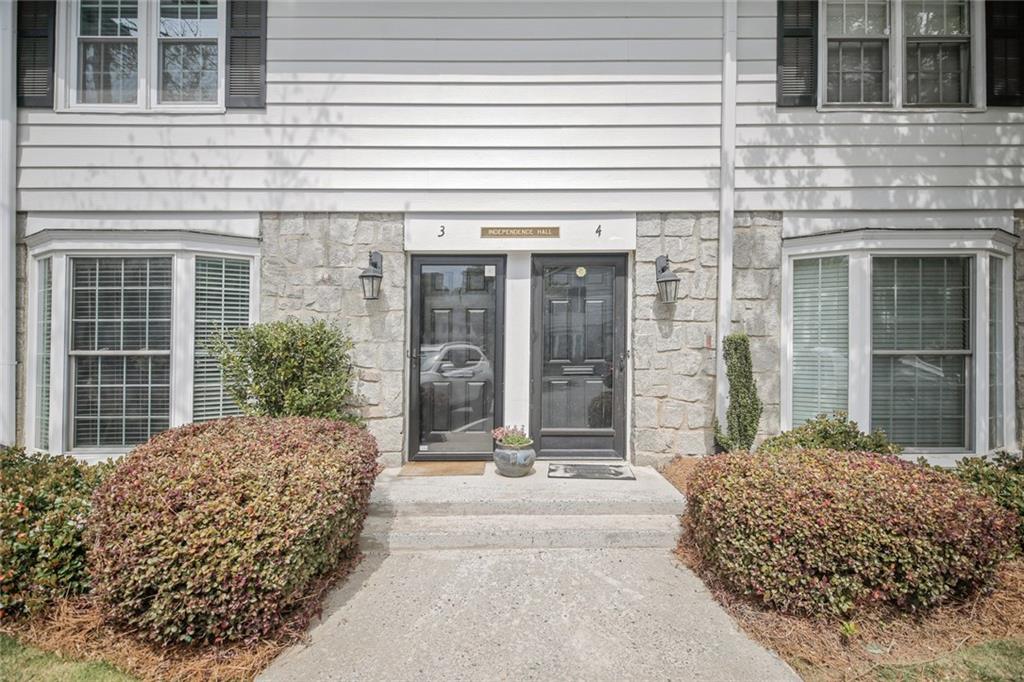 136 Peachtree Memorial Drive NW Unit IH3