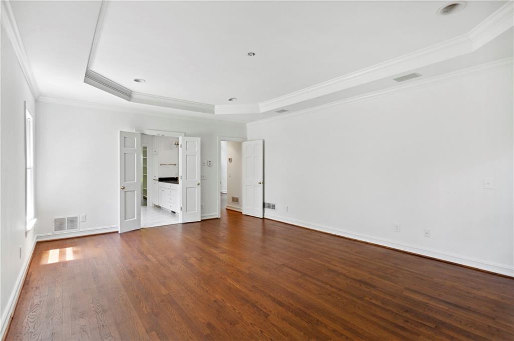 7 Westminster Close Drive NW