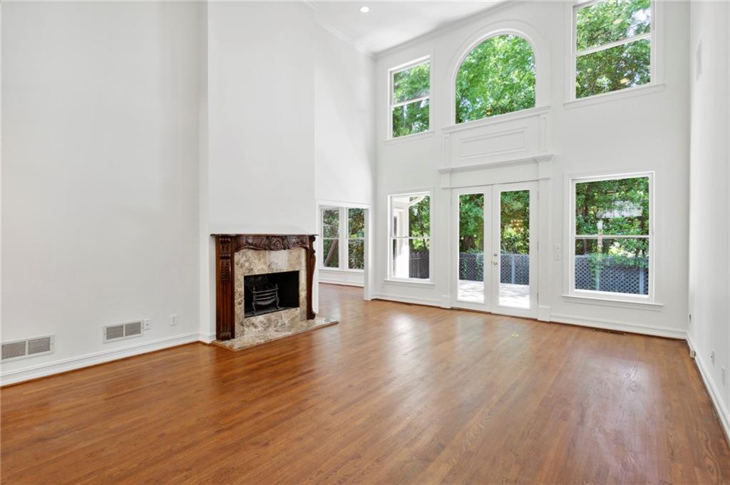 7 Westminster Close Drive NW