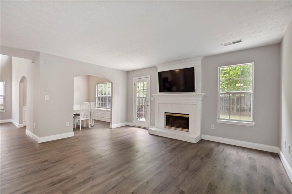 1205 Primrose Drive