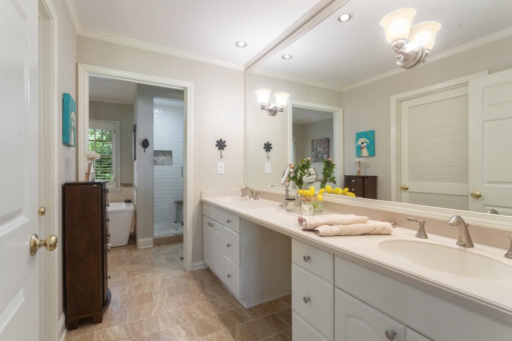 4600 Brook Hollow Road NW