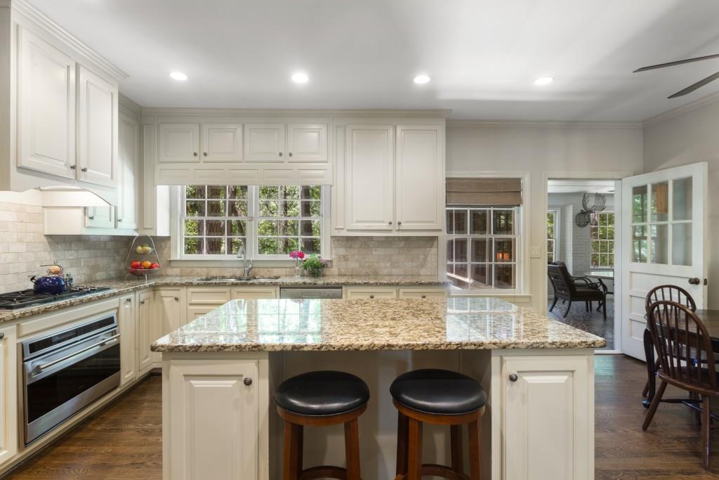 4600 Brook Hollow Road NW