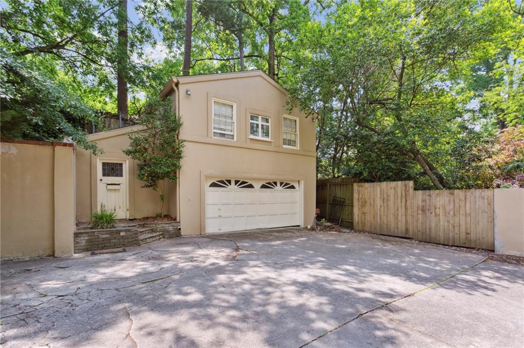 2515 Habersham Road NW