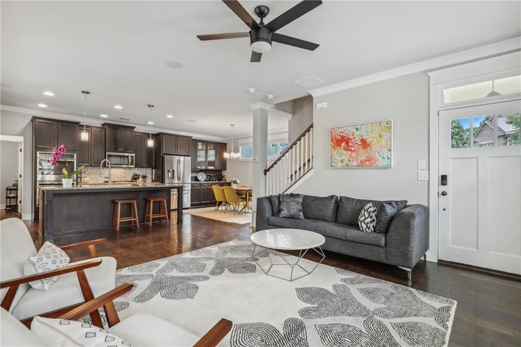 1712 Whitfield Parc Circle SE