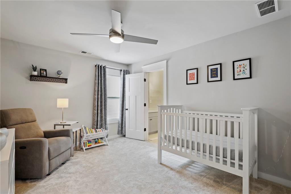 1712 Whitfield Parc Circle SE