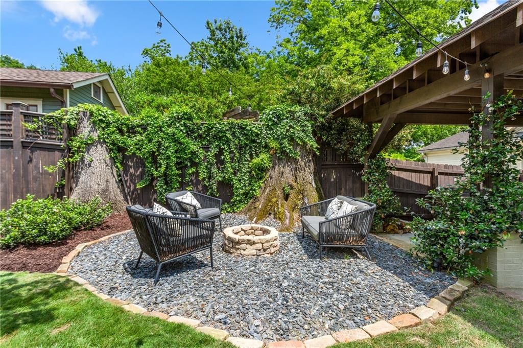 1287 McLendon Avenue NE