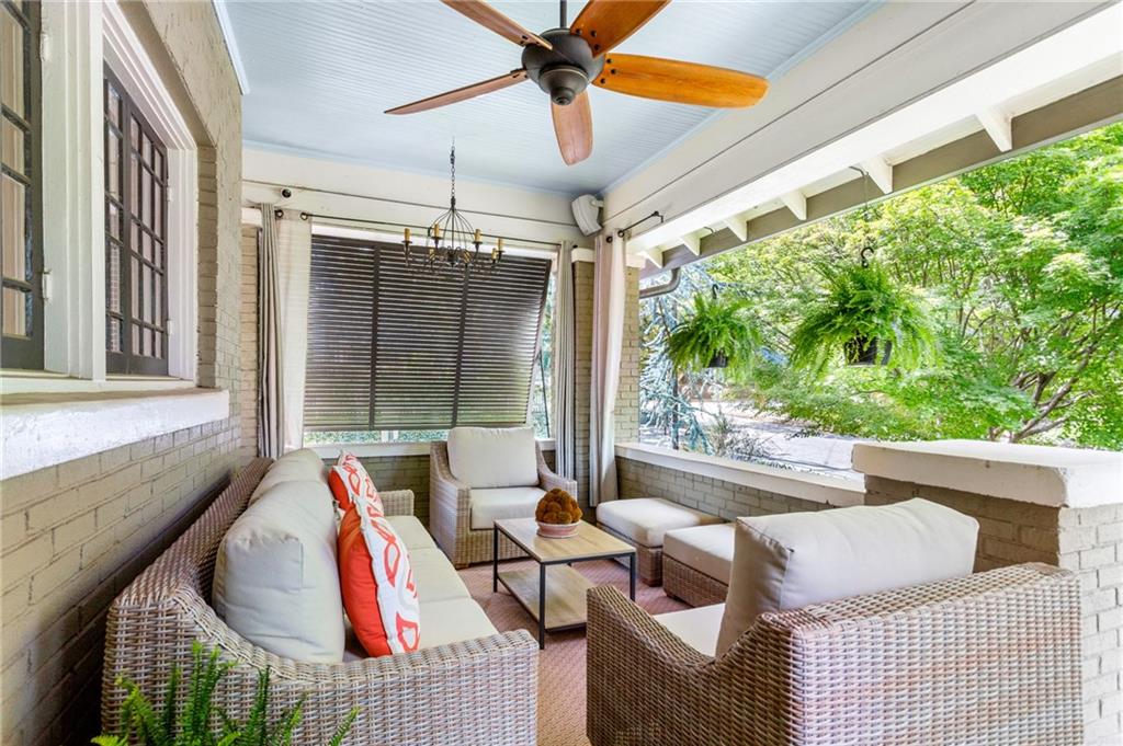 1287 McLendon Avenue NE