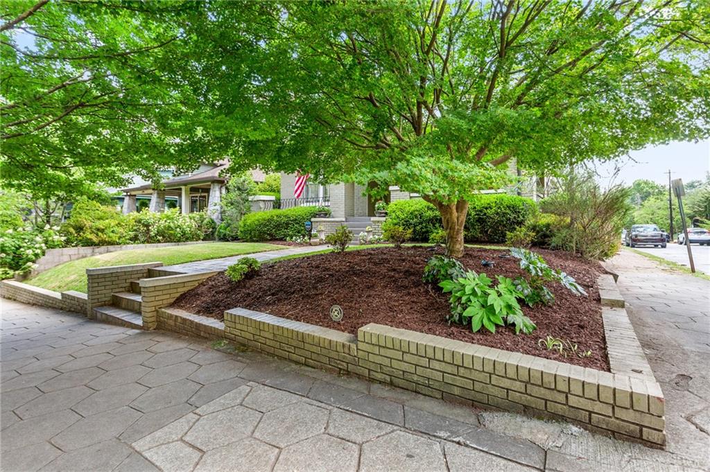 1287 McLendon Avenue NE