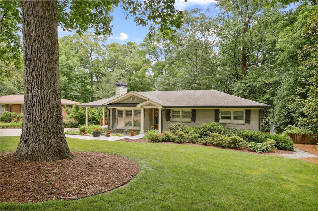 2953 Cravenridge Drive NE