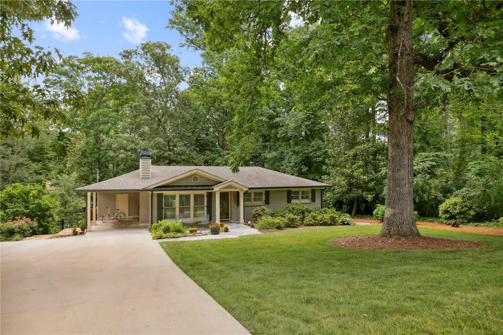 2953 Cravenridge Drive NE