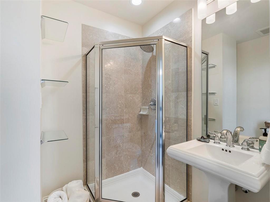 2881 Peachtree Road NE Unit 1005