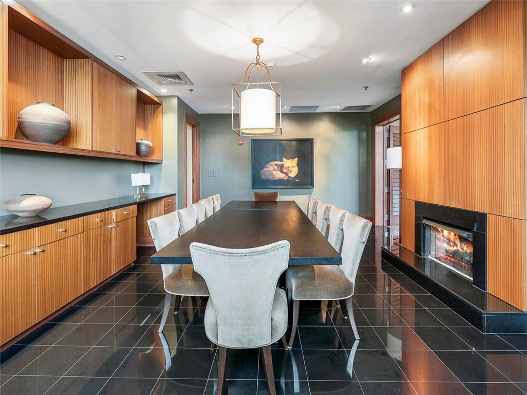 2881 Peachtree Road NE Unit 1005